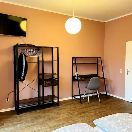 Altstadt 4 Personen Kueche Netflix Location * Pirna