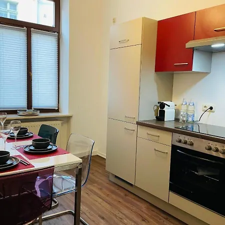 Altstadt 4 Personen Kueche Netflix Location * Pirna