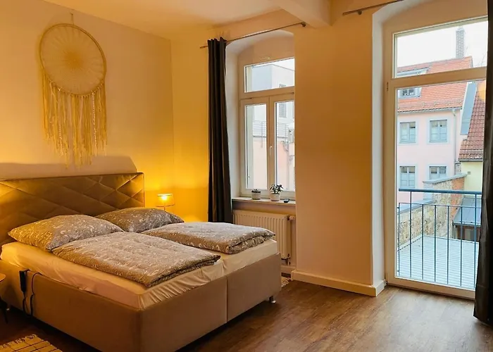 Altstadt 4 Personen Küche Netflix Location *